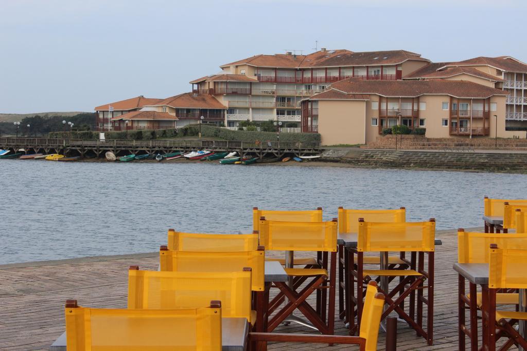 Appartements A Cote Lac Marin De Port D'Albret 布科·莱斯白老城 外观 照片